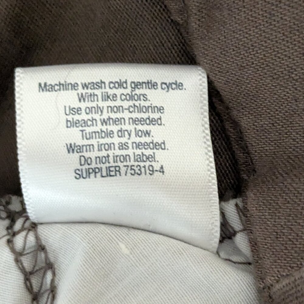 ST JOHN'S BAY Brown Twill High Rise Front Zip Capris; Size 14 - Picture 5 of 5